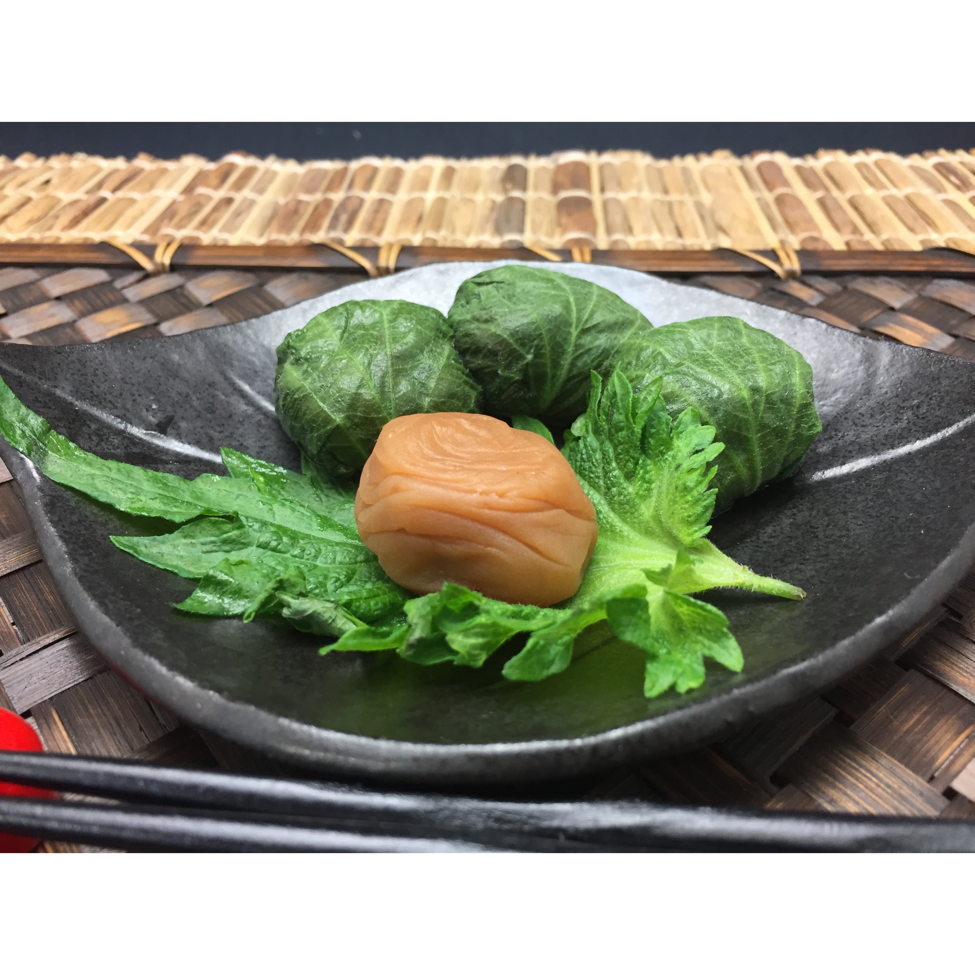 写真：紀州梅　夢葵　青紫蘇包み梅　16粒